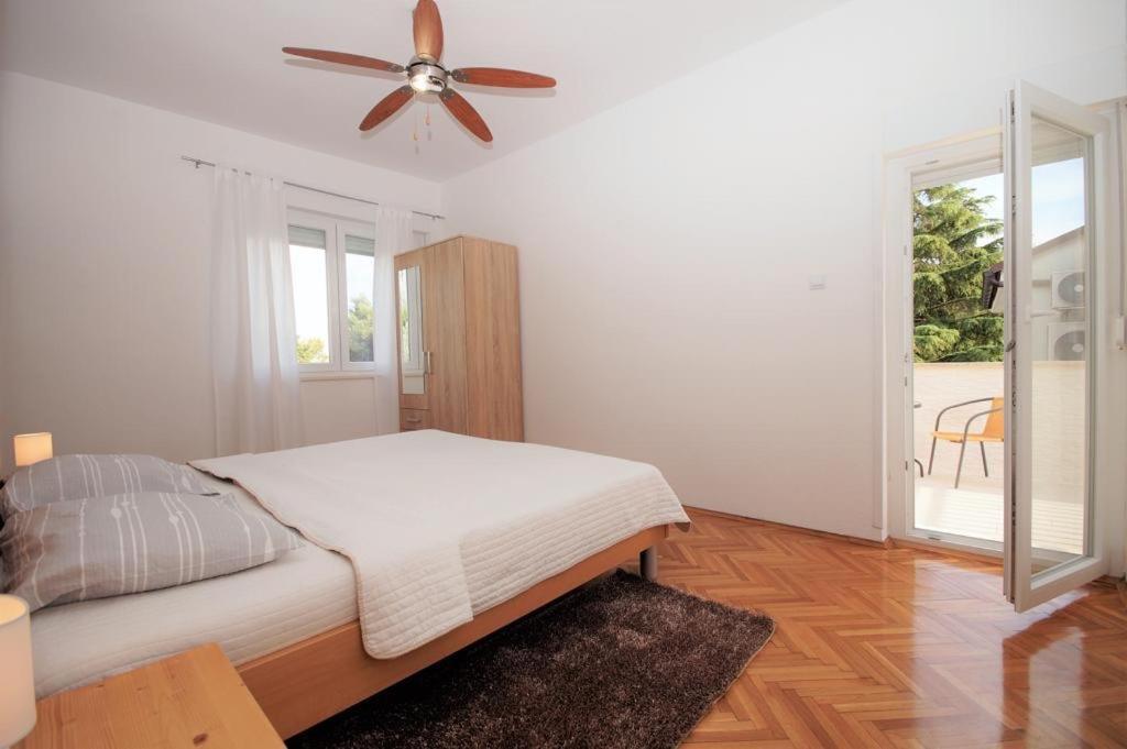 Apartment Deni Πούλα Εξωτερικό φωτογραφία