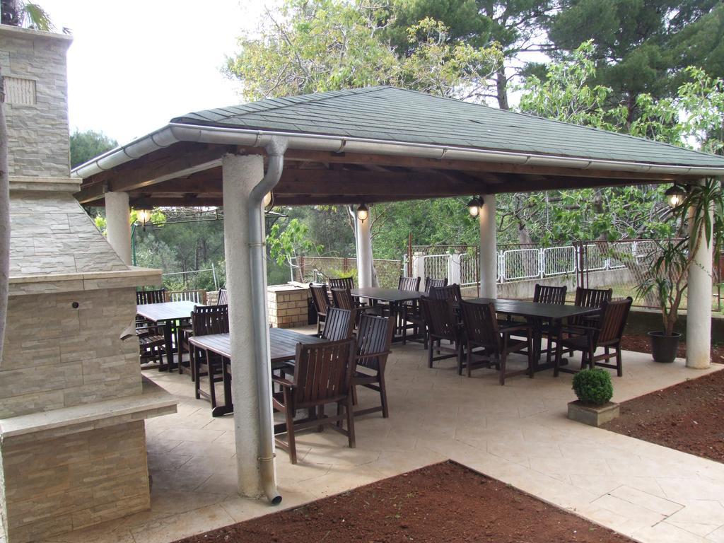 Apartment Deni Πούλα Εξωτερικό φωτογραφία